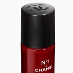 TNT Group creates a stainless steel rotating applicator for Chanel (Photo : Chanel)