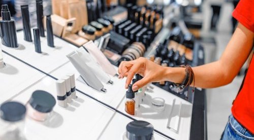 France : Les exportations de parfums et cosmétiques poursuivent leur envolée