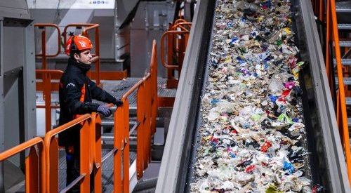 Avec son usine de tri géante, la Suède veut recycler tous les plastiques