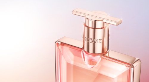 Lancôme choisit la pompe Inune d'Aptar pour la version rechargeable d'Idôle